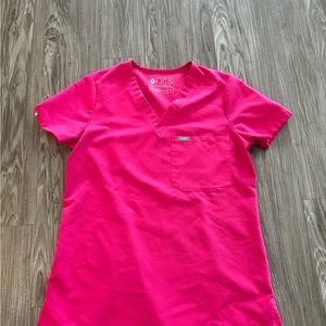 Figs Scrub Top